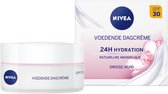 Bol.com NIVEA Essentials Voedende Dagcrème - Gezichtscreme Droge huid - SPF 30 - Gezichtsverzorging Met amandelolie en sheaboter... aanbieding